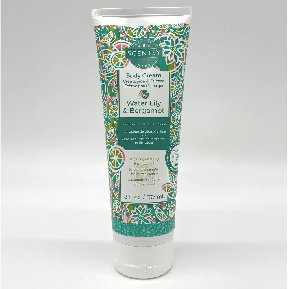 Scentsy Water Lily And Bergamot Body Cream‎ 8oz Aloe Sunflower Oil Spa Pampering
